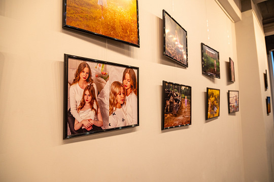 В Вологде открылась фотовыставка Евгения Рыжова #ВСЕЗВЕЗДЫЗДЕСЬ