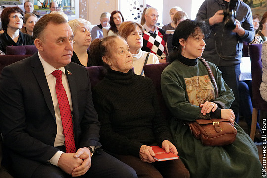 Вышел в свет сборник произведений финалистов и победителей первой региональной литературной премии «В начале было слово»