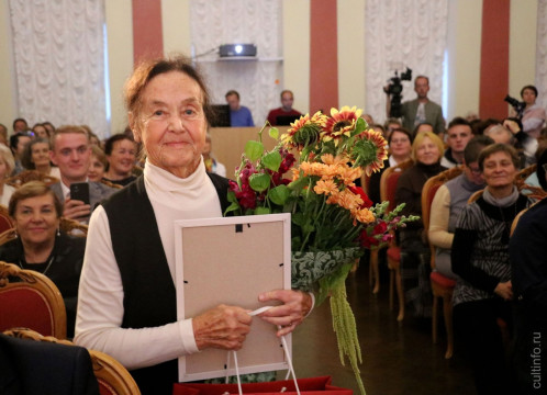 Сегодня день рождения Ольги Фокиной