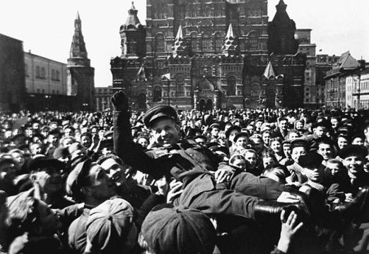 9 мая – День Победы советского народа в Великой Отечественной войне
