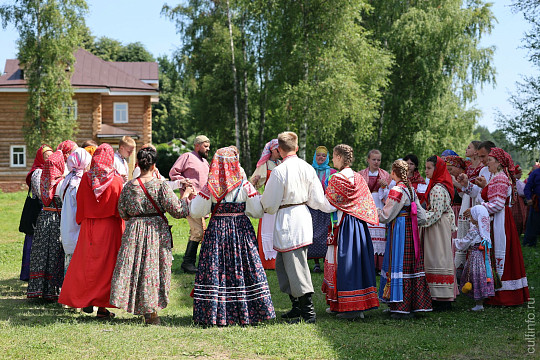 Встать в огромный хоровод смогут все желающие на фестивале «Деревня – душа России» в рамках «Вологда.Фолка»