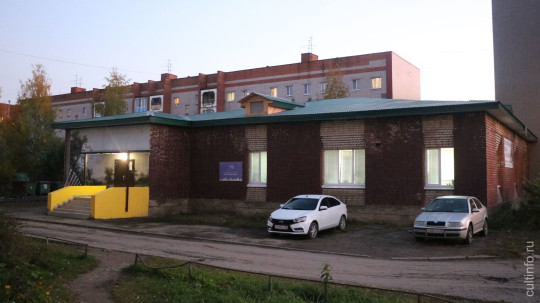 В двух вологодских школах искусств завершается ремонт протекающей кровли