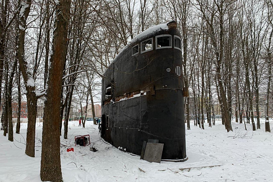 Рубку подводной лодки «Вологда» установили в Парке Победы в областной столице