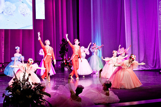 Праздничный концерт, приуроченный к 8 Марта, прошел в Вологде 