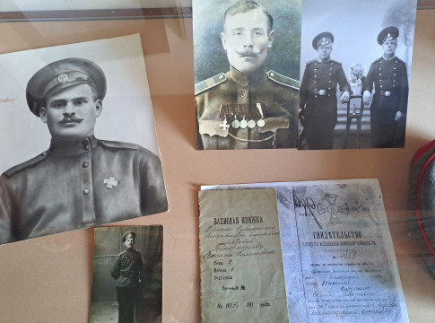 Последней войне империи посвящена выставка в областной библиотеке