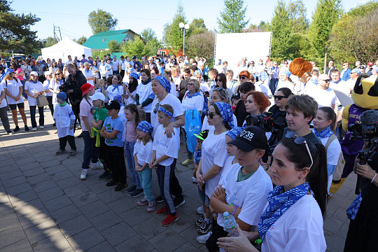 Около 600 волонтеров приняли участие в первом масштабном семейном экофестивале акции «Вода России» в Вологде