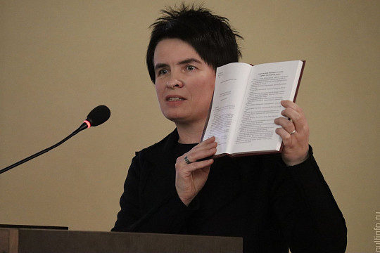 Прозаик Наталья Мелёхина представит вологжанам новую книгу «Александр Чуйков»