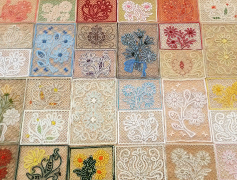 160 работ для масштабного панно «Vita Lace» уже прислали участники фестиваля кружева