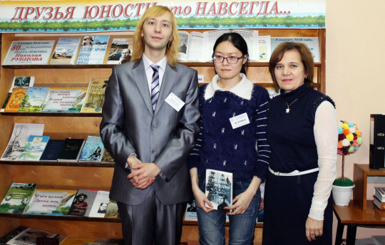 «Чувствую русскую душу в его стихах»: Лу Вэнья защитила в Китае диссертацию по творчеству Николая Рубцова