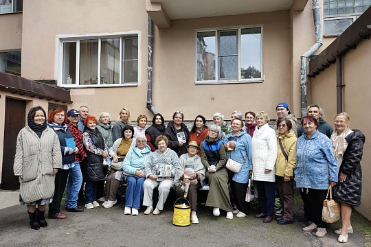 «Встреча у скамейки»  собрала поклонников творчества Ольги Фокиной в день ее рождения 