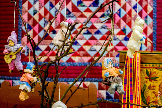 Выставка «Сохраним родное» открылась в «Резном палисаде»