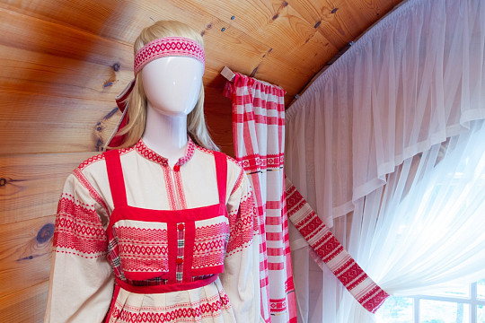 Узорное ткачество Череповца представлено в усадьбе Гальских 