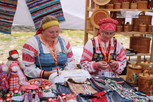 Вологодским ремесленникам станет проще заявляться на ярмарки и представлять свою продукцию на маркетплейсах