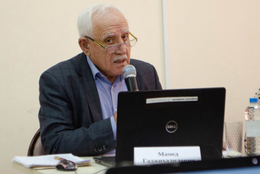 Ярославский поэт Мамед Халилов представит вологжанам видеопоэму «Наедине с собой»