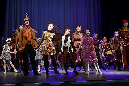 Студия «Изумрудный город» приглашает на бесплатный показ спектакля «Хитрая история» 