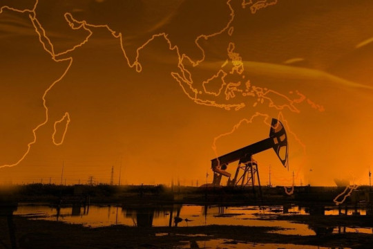 Четыре фильма о нефти покажут в День научного кино