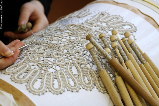 Огромного кружевного льва сплетут посетители фестиваля «Город ремесел» вместе с мастерицами