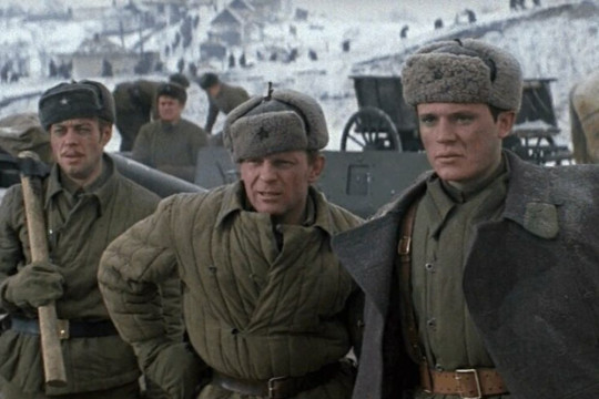 Областная библиотека в феврале предлагает посмотреть драму о Сталинграде, фронтовую комедию и пушкинскую сказку