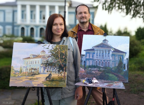 Бумажные скульптуры и лирические пейзажи представлены на выставке «Пространство творчества» в Череповце