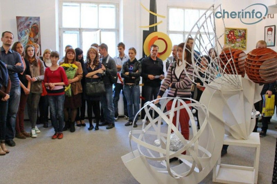 Выставка современного искусства «Живое дело»