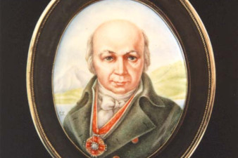 лунина С.С., Глунин В.А. Портрет Баранова Александра Андреевича. 1996 г. Живопись по эмали, металл лунина С.С., Глунин В.А. Портрет Баранова Александра Андреевича. 1996 г. Живопись по эмали, металл