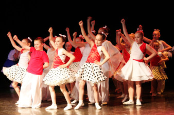 Ансамбль «Талисман». Фото ГДК Вологды