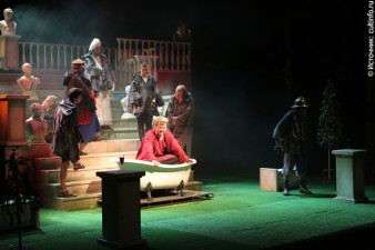 Спектакль «Ромул Великий»