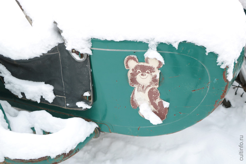 Артема отличает сильная любовь к деталям. 