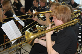 «Музыкальные перемены» в колледже