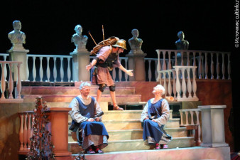 Спектакль «Ромул Великий»