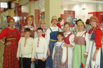 Дефиле народного костюма. г. Вологда, май 2014 г. Дефиле народного костюма. г. Вологда, май 2014 г.