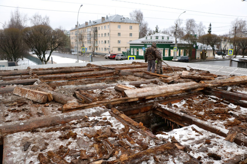 Разборка дома на ул. Чернышевского, 56