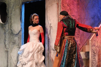 Спектакль ТЮЗа «Каменный властелин». В роли донны Анны – Анастасия Латкина