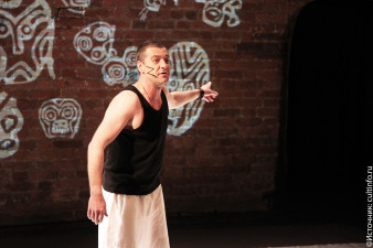 Моноспектакль Дмитрия Маклякова «Полёт над гнездом кукушки» по одноименному роману Кена Кизи (2018)