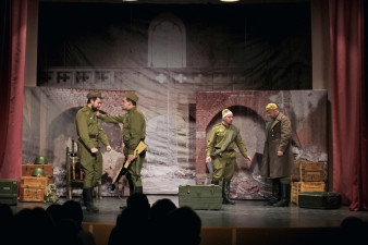 Спектакль «Рядовые»