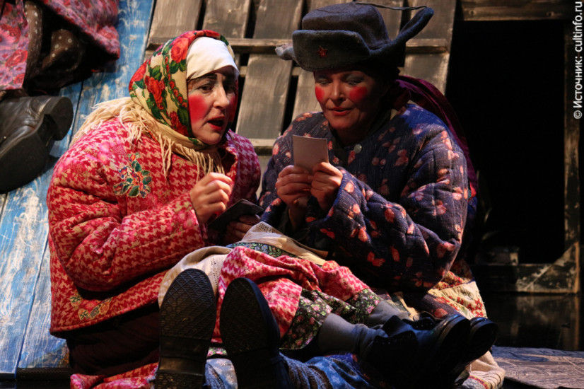 В роли Марьи в спектакле «Марьино поле». 2014