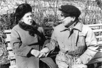 Т. Д. Томашевская с Валерием Гаврилиным. Вологда, 7 апреля 1997 г.