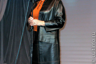 Елена Санаева