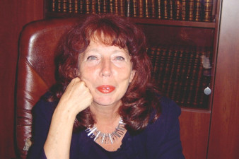 Нелли Белова