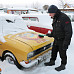 «Боевой товарищ» Артема: желтый Москвич, на котором он исколесил полстраны.