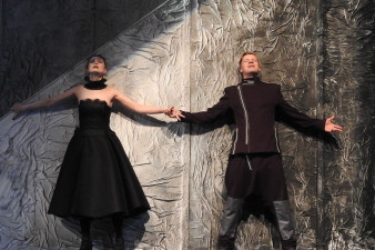 Спектакль ТЮЗа «Каменный властелин». В роли донны Анны – Анастасия Латкина