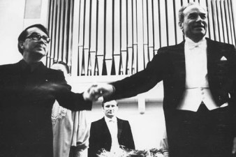 1990 год. Большой зал филармонии (Перербург), после исполнения 