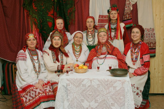 VII Международный общественно-культурный форум «Живая традиция». Москва, 2012. Ансамбль «Народный праздник» (Москва)