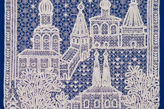 Мамровская Г. Н. У озера (Ферапонтово). 2011