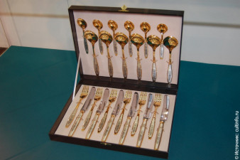 Северная чернь. Фото с выставки «Искусство северной черни  XVIII – начала ХХI веков». 2013