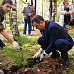 Николай Гуслинский на закладке дендропарка