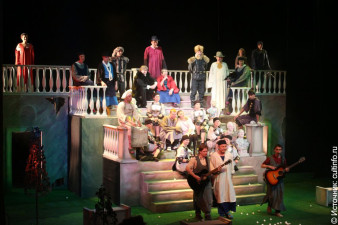 Спектакль «Ромул Великий»