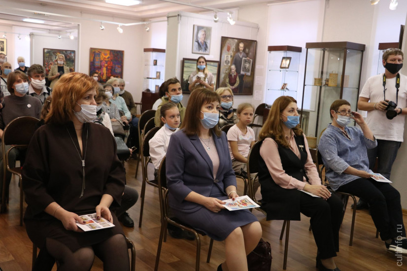 Презентация выставочного проекта в картинной галерее Презентация выставочного проекта в картинной галерее