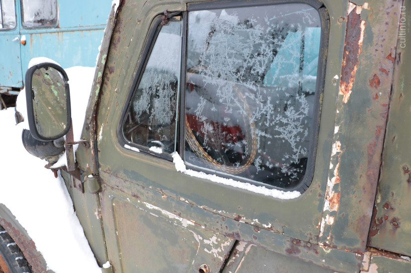 И еще раз: только посмотрите на фактуру! Настоящие старческие «морщины».