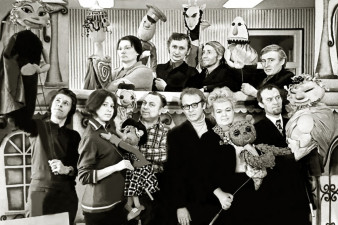 В кукольном театре